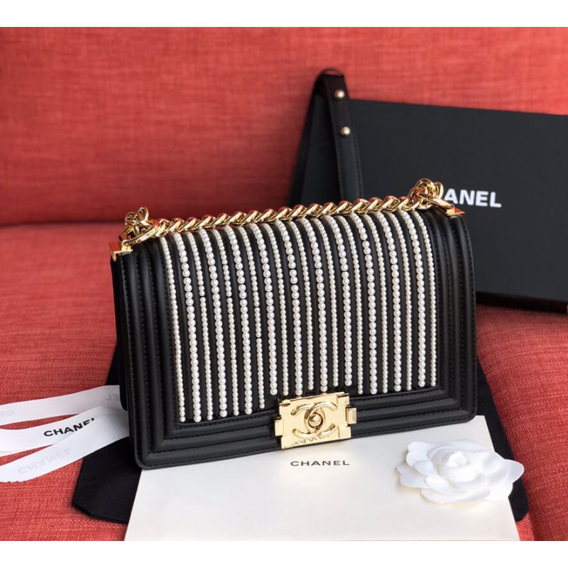 Chanel Imitation Pearls Boy Chanel Handbag A67086