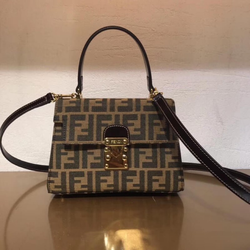 Fendi Vintage Mamma Baguette Zucca Kelley Bag F04