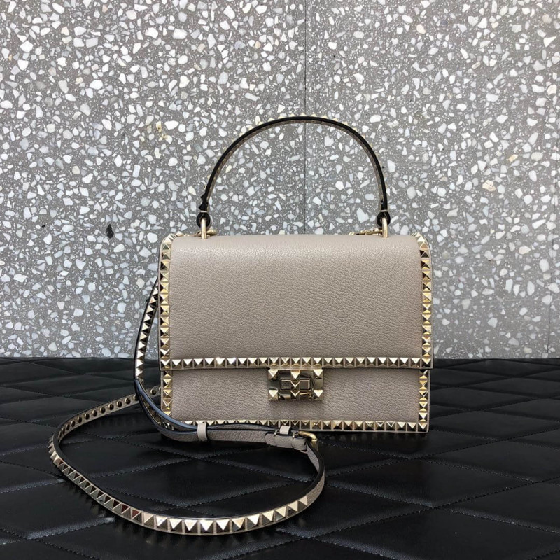 Valentino Garavani Rockstud No Limit Handbag 0044