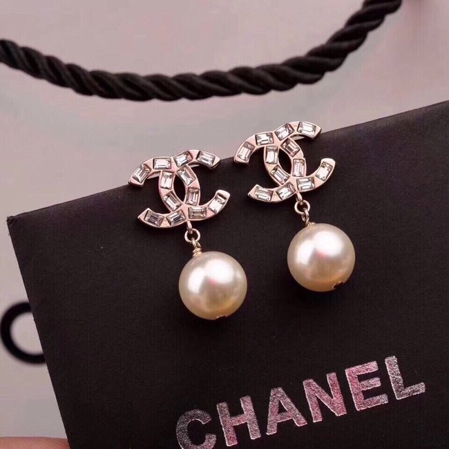 Chanel Earring CSJ25115424