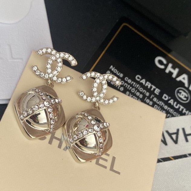 Chanel Earring CSJ31225432