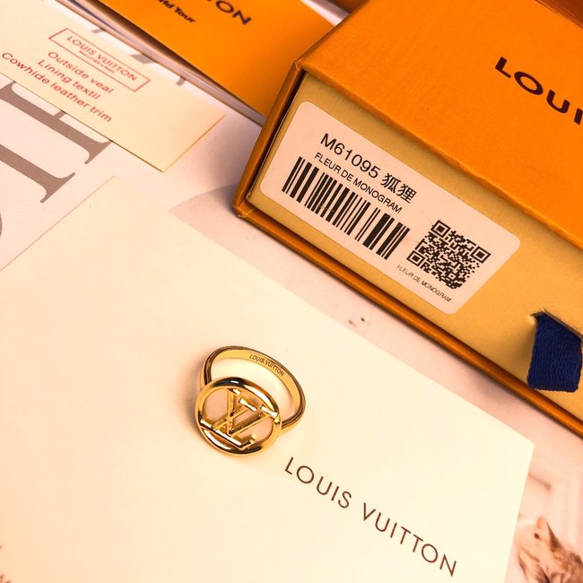 Louis Vuitton ring CSJ22344142