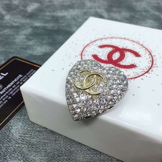 Chanel Brooch CSJ80001654