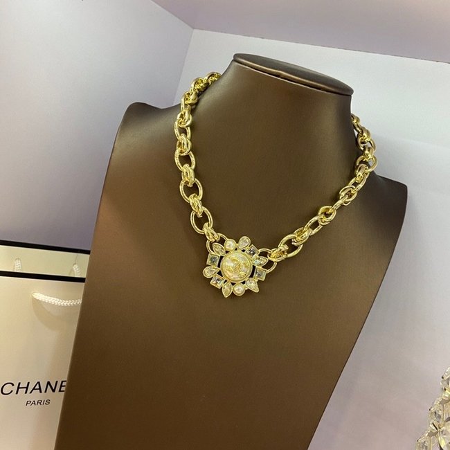 Chanel Necklace CSJ30001225