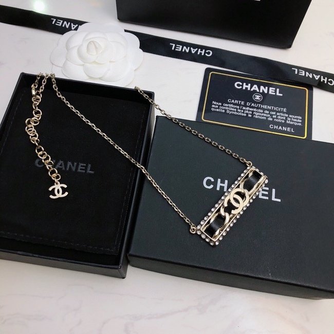 Chanel Necklace CSJ30002737