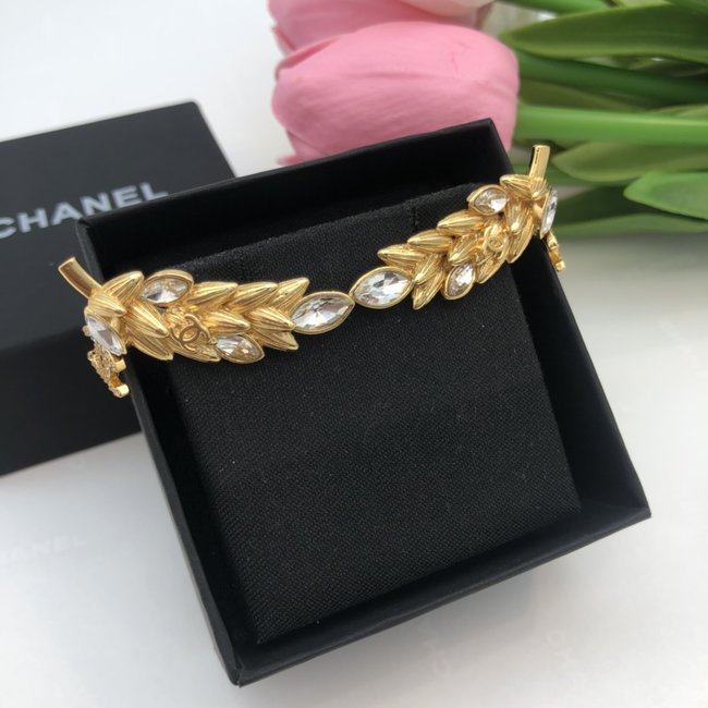 Chanel Earring CSJ25235221