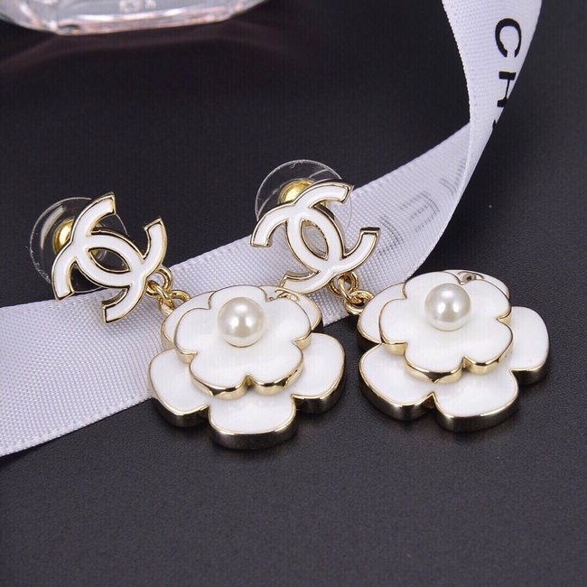 Chanel Earring CSJ40001385