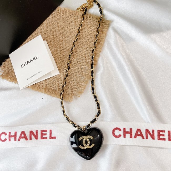 Chanel Necklace CSJ22213352