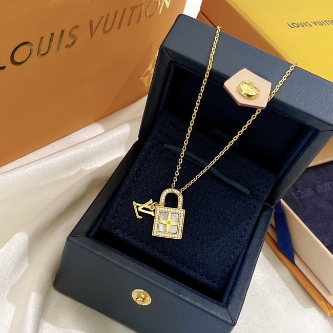 Louis Vuitton Necklace CSJ42451435