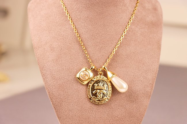 Chanel Necklace CSJ34524113