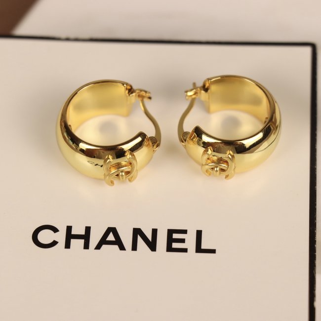 Chanel Earring CSJ13444322