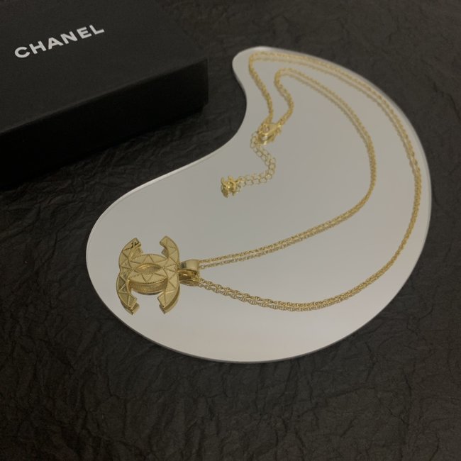 Chanel Necklace CSJ21532124