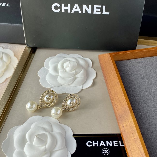 Chanel Earring CSJ14255352