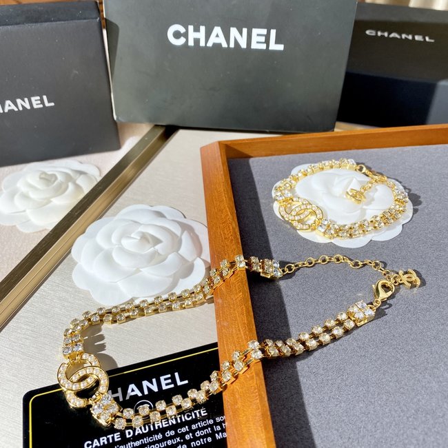 Chanel Necklace CSJ44123125