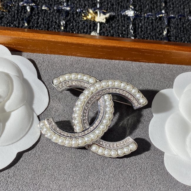 Chanel Brooch CSJ34333255