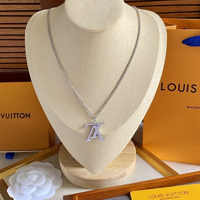 Louis Vuitton Necklace CSJ44343124