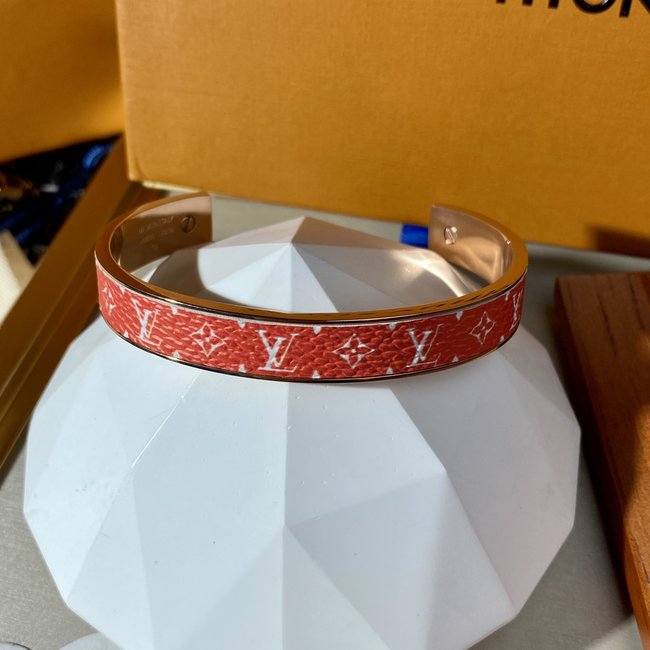 Louis Vuitton Bracelet CSJ24133242