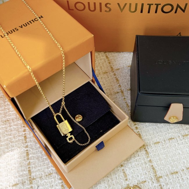 Louis Vuitton Necklace CSJ13525524