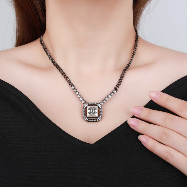 Chanel Necklace CSJ21545143