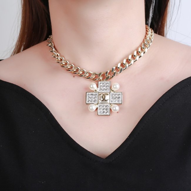 Chanel Necklace CSJ33222123