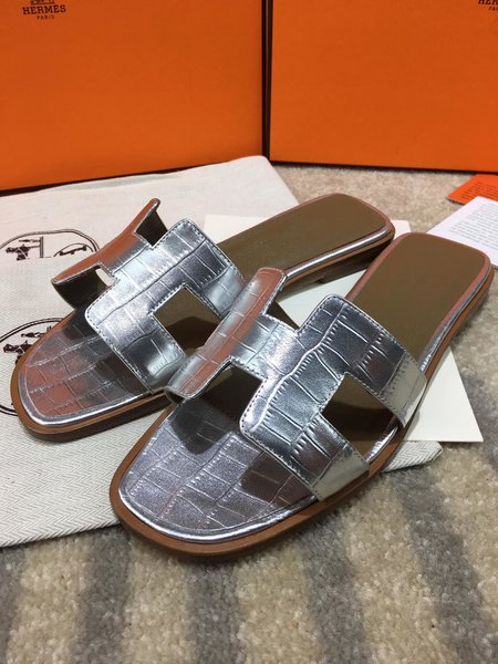 Hermes H series classic slippers