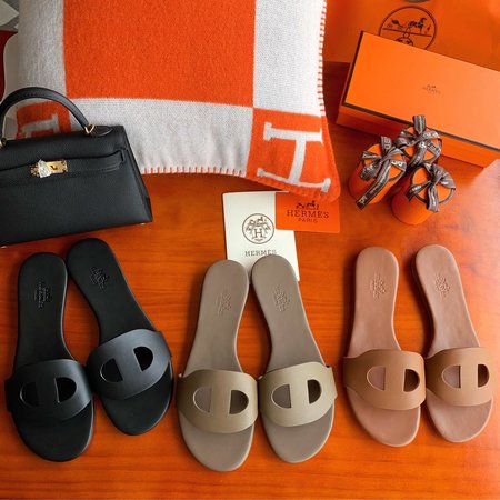 Hermes Classic slippers