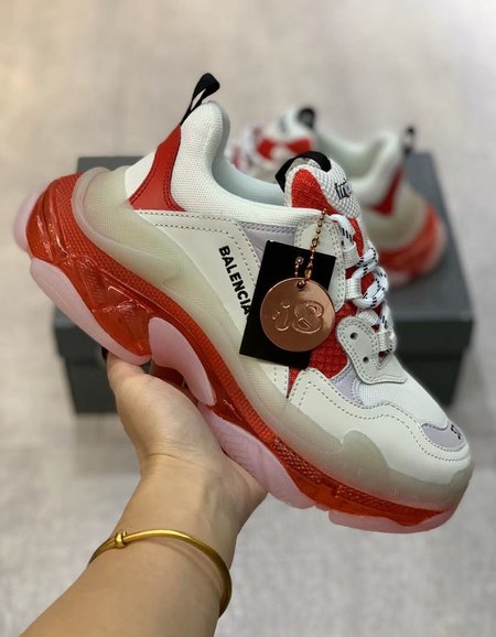 Balenciaga air cushion shoes