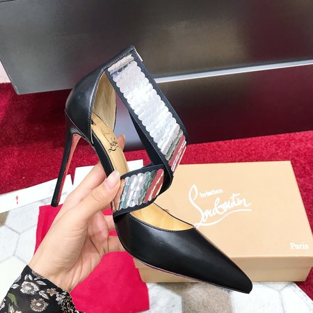 Christian Louboutine Shiny sequins comfortable sheepskin lining red sole shoes