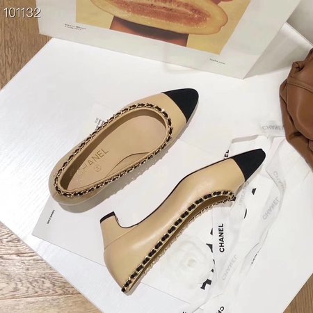 Chanel Cruise pointed toe women s shoes, metal chain heel height: 4.5cm/8.5cm