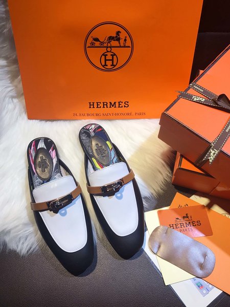 Hermes Kelly buckle half drag