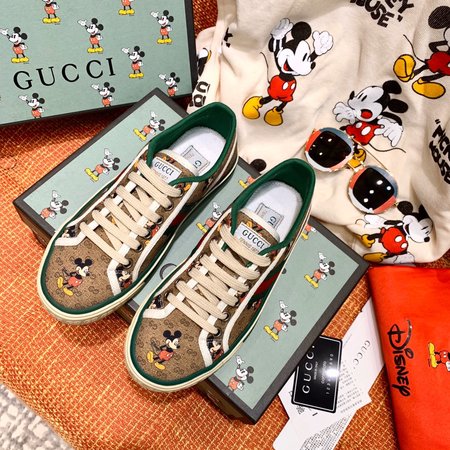 Gucci Double G embroidery material 3D cartoon Mickey canvas shoes