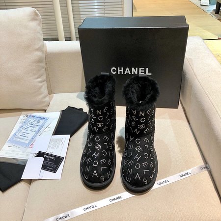 Chanel snow boots