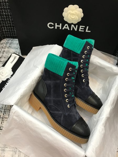 Chanel Ladies short boots sheepskin