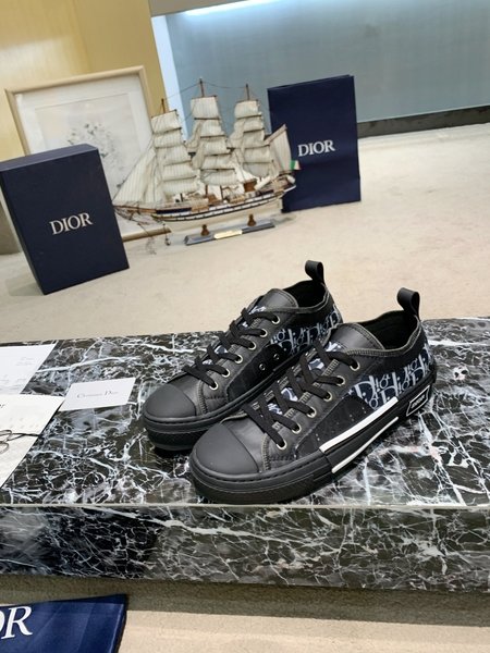 Dior couple s casual shoes