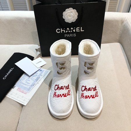 Chanel Classic mesh down snow boots