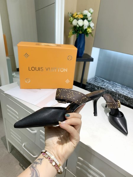 Louis Vuitton sofia calfskin mongram lacquered canvas Kitten Heels