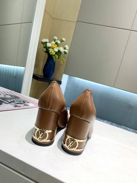 Louis Vuitton Bliss calfskin shoes Monogram lacquered canvas