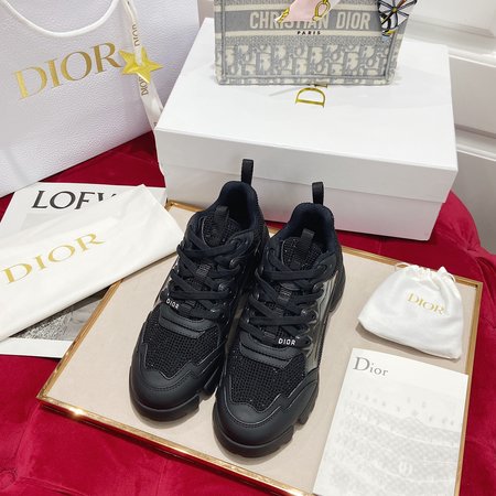 Dior D-Connect sneakers