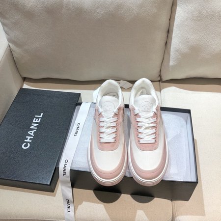 Chanel Flat shoes sneakers