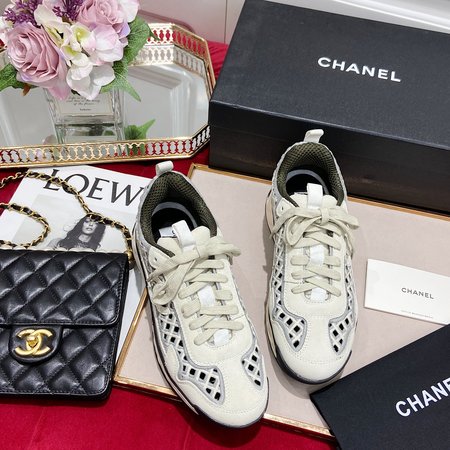 Chanel Vintage cutout casual shoes