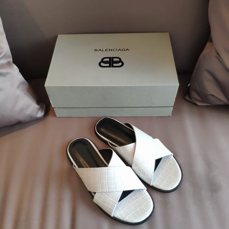 Balenciaga Cowhide crocodile print slippers