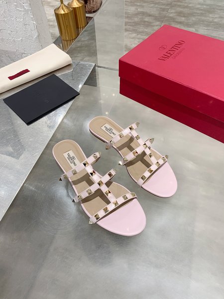 Valentino studded classic sandals