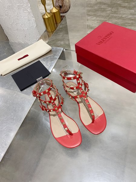 Valentino studded classic sandals