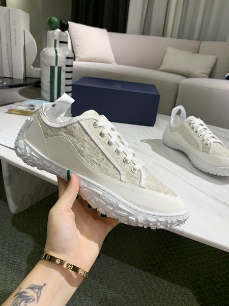 Dior sports shoes