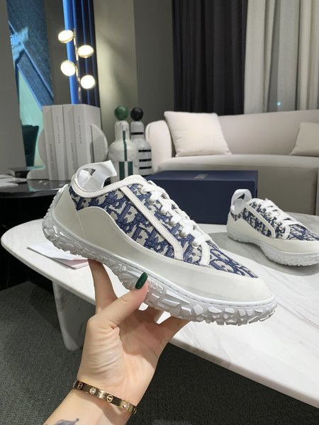 Dior sports shoes