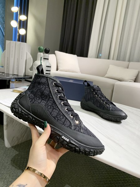 Dior sports shoes