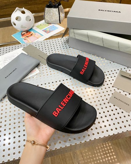 Balenciaga flip flop sandals