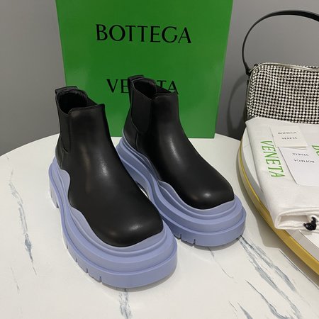 Bottega Boot cowhide lining cowhide TU outsole with Logo