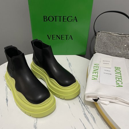 Bottega Boot cowhide lining cowhide TU outsole with Logo