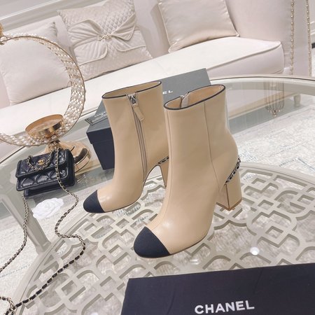 Chanel Cowhide mid-boots, zipper hardware logo buckle, inner lambskin heel 8cm